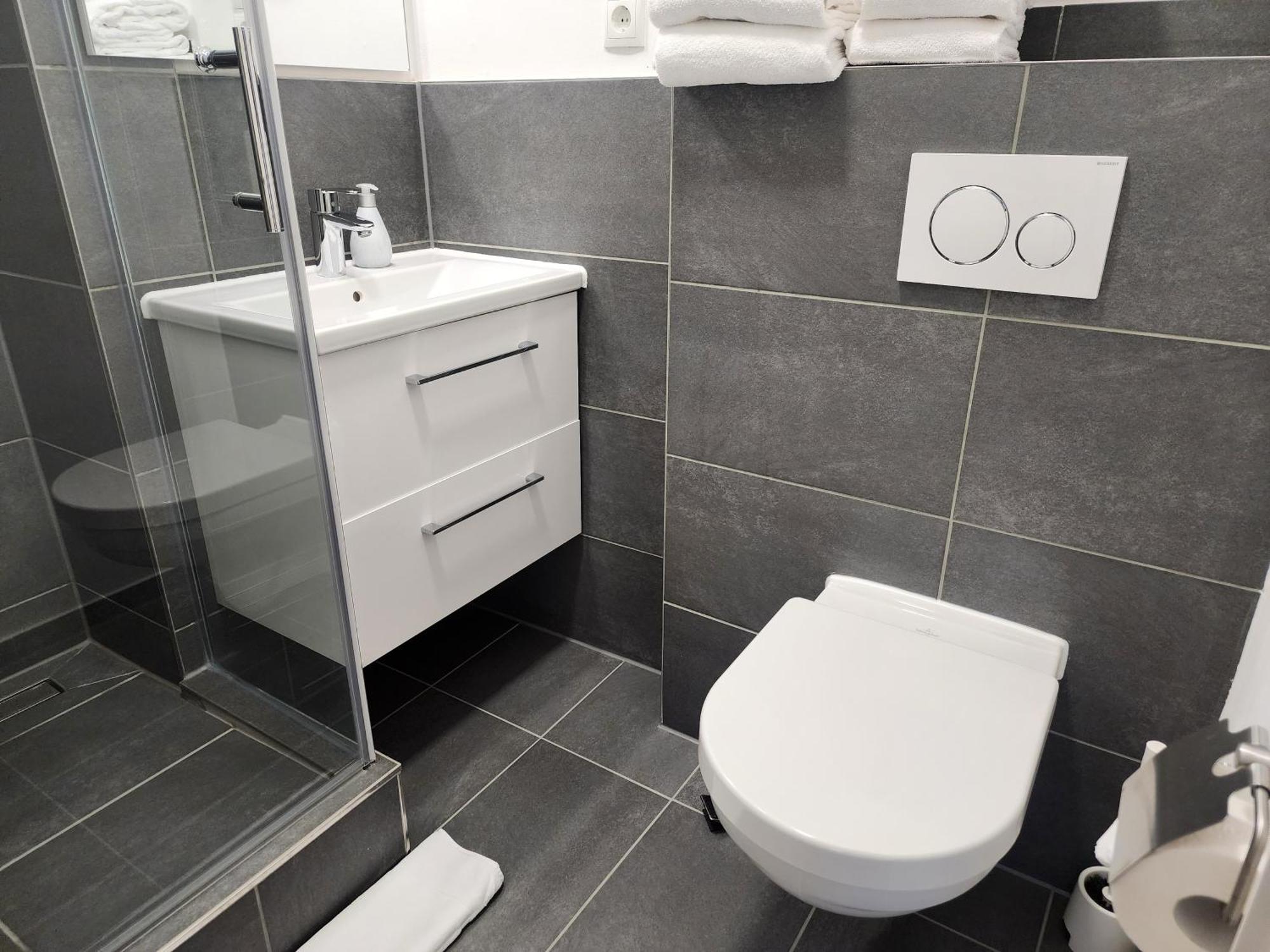 Davin City Aparments - Self-Check-In Hamburg Luaran gambar
